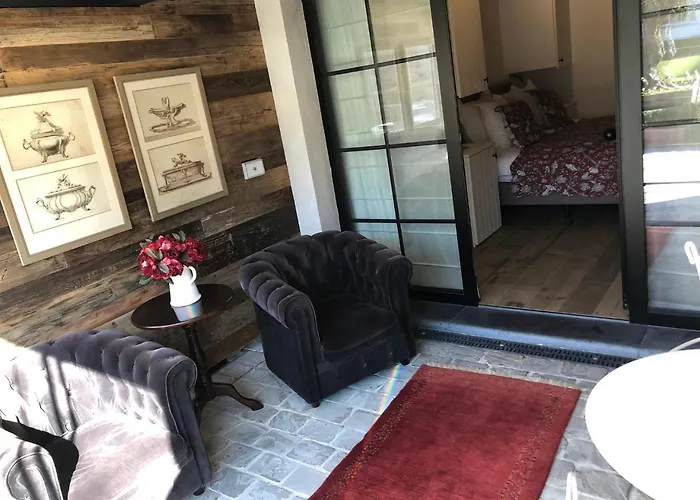 Casa Romantico